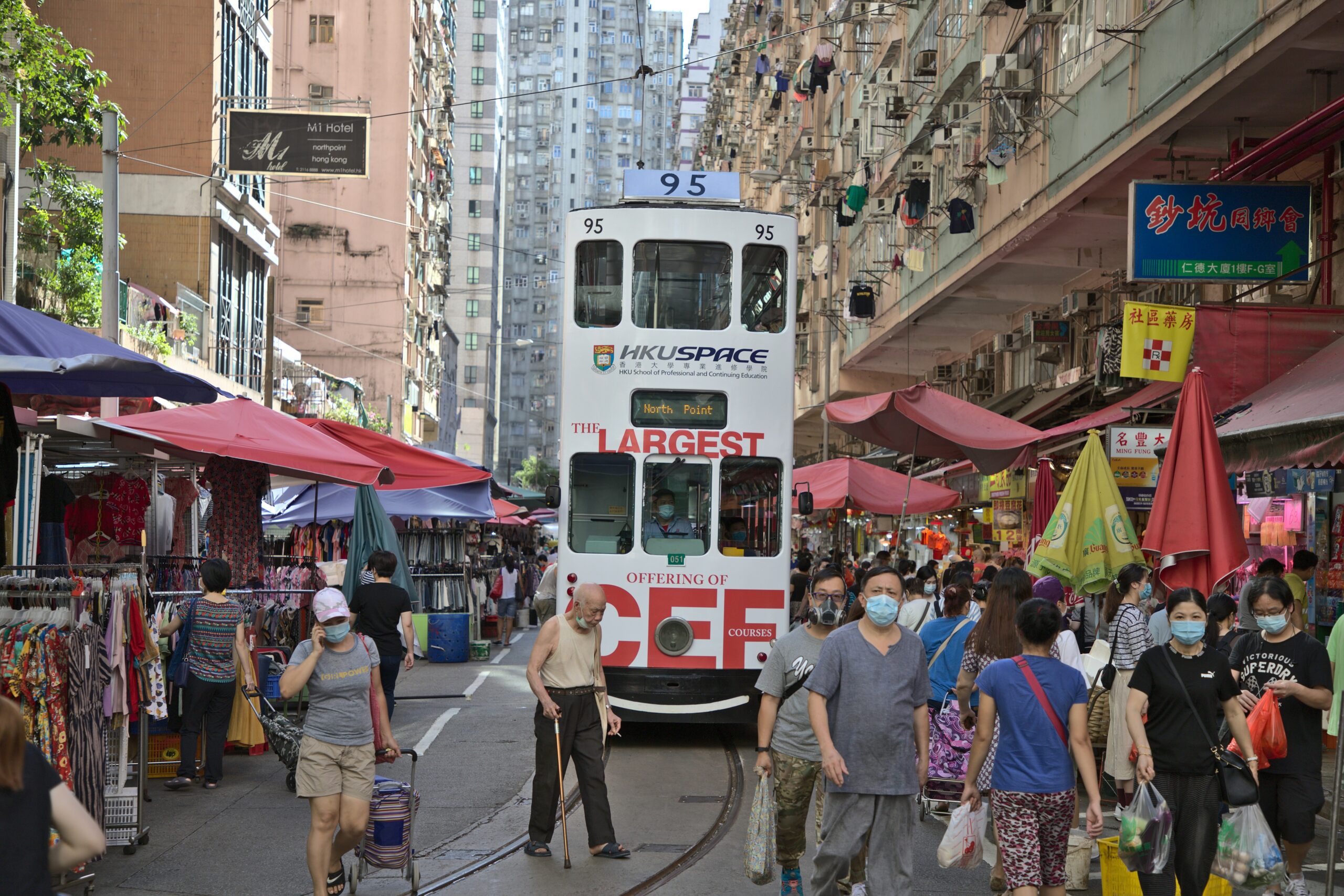 How to Use Public Transportations in Hong Kong